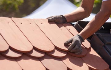 Thruxton roof tile contractors